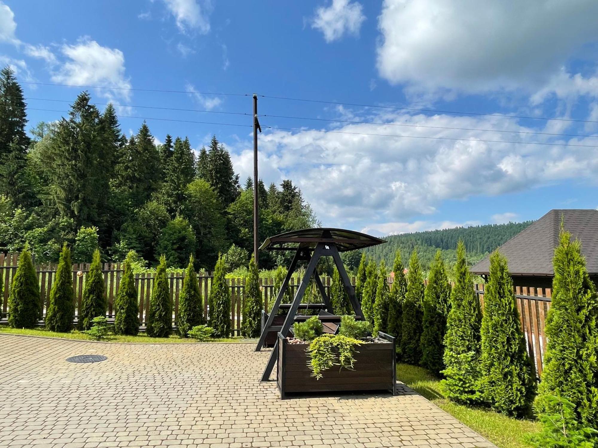 Totem Aparthotel Skhidnytsia ภายนอก รูปภาพ